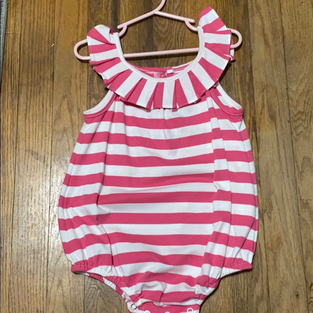 NWOT Zucchini Bubble 24M